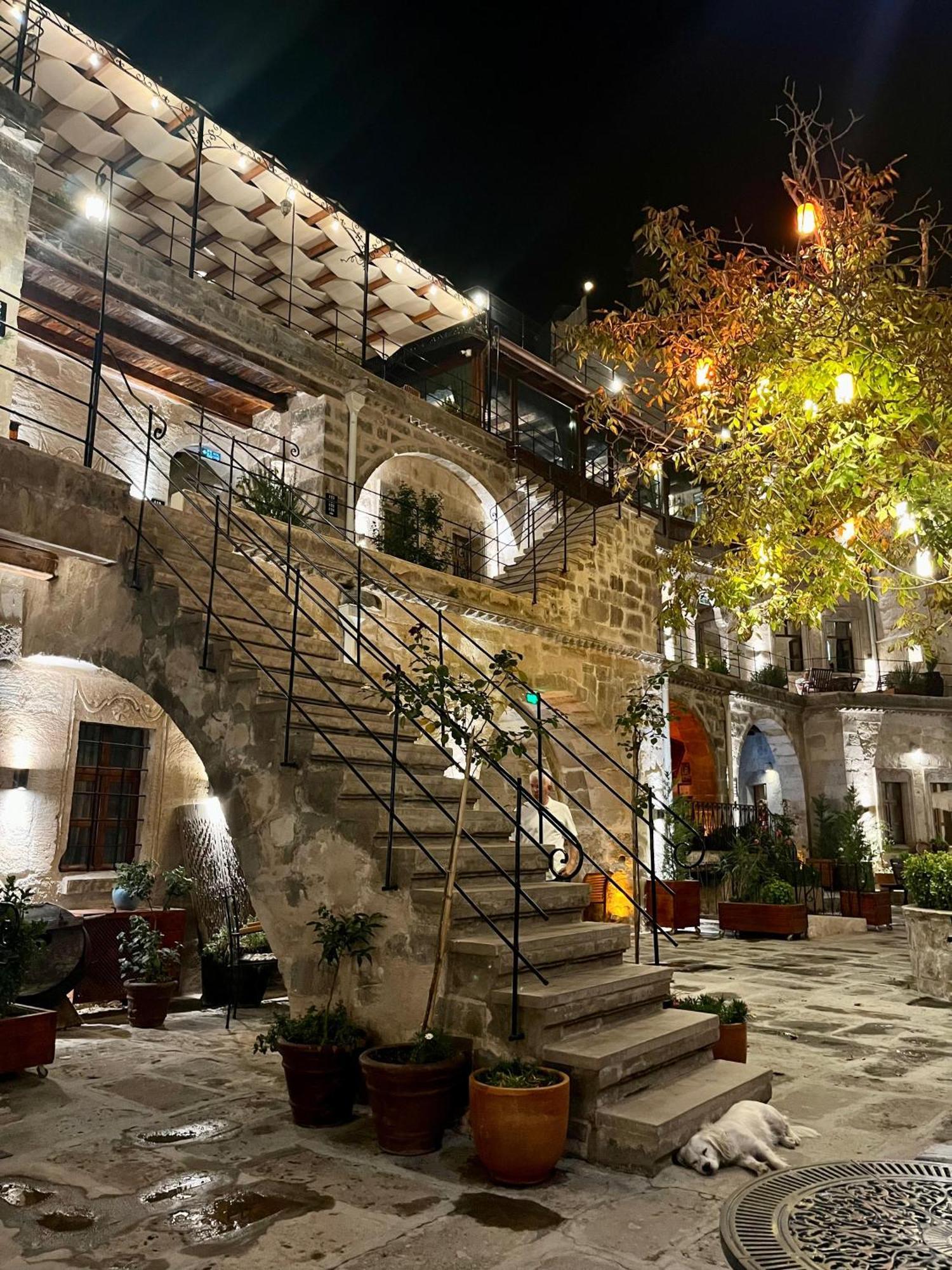 Century Cave Hotel Göreme Exteriör bild